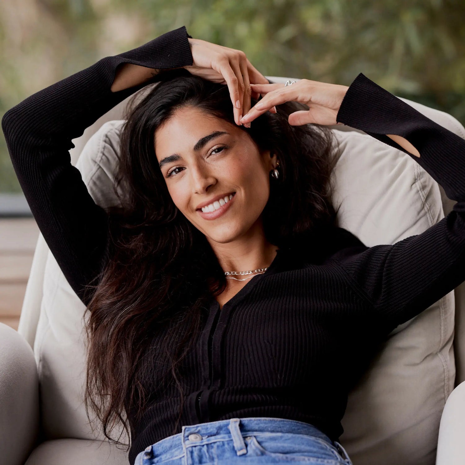 A woman relaxing on her chair as she wait for her new proclaim oral health system